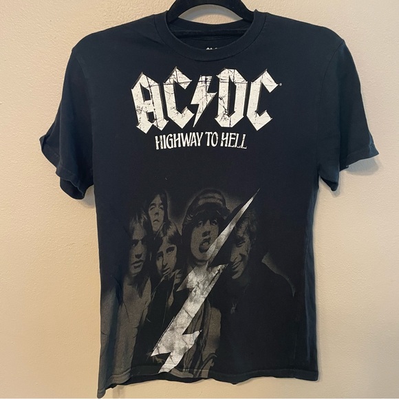 ACDC rockware | Shirts | Acdc Highway To Hell Graphic Band Tee Small ...